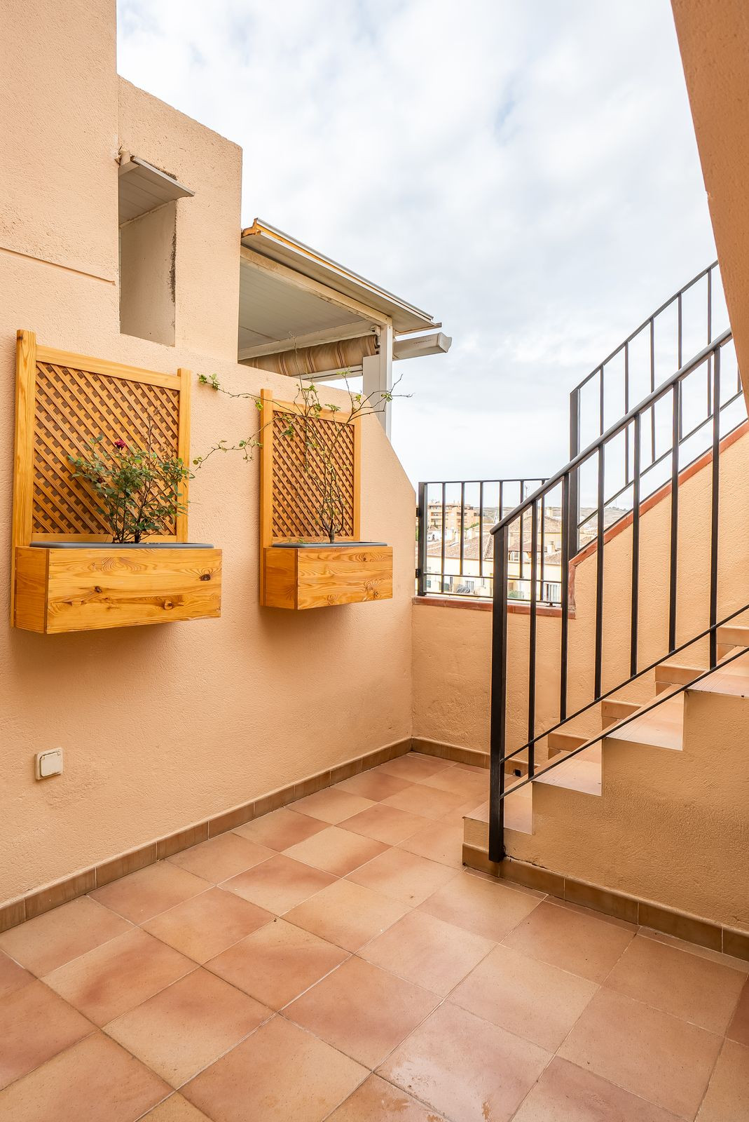 4f3a56dcb3eaea351297322ffa7a5b39 - 6