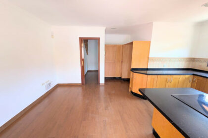 5089e5be31d50dc11cdb898fba382b9d - 12