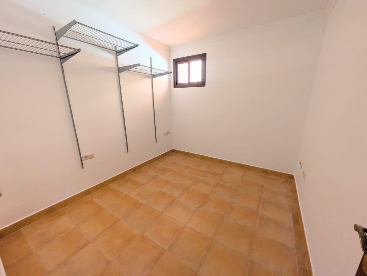 5089e5be31d50dc11cdb898fba382b9d - 28