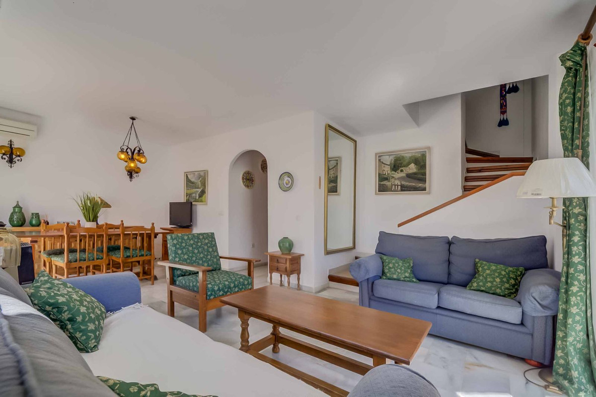 50b5307525b31c3d9065bc3355df5f3f - 17