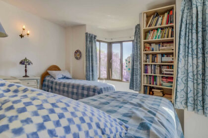 50b5307525b31c3d9065bc3355df5f3f - 20