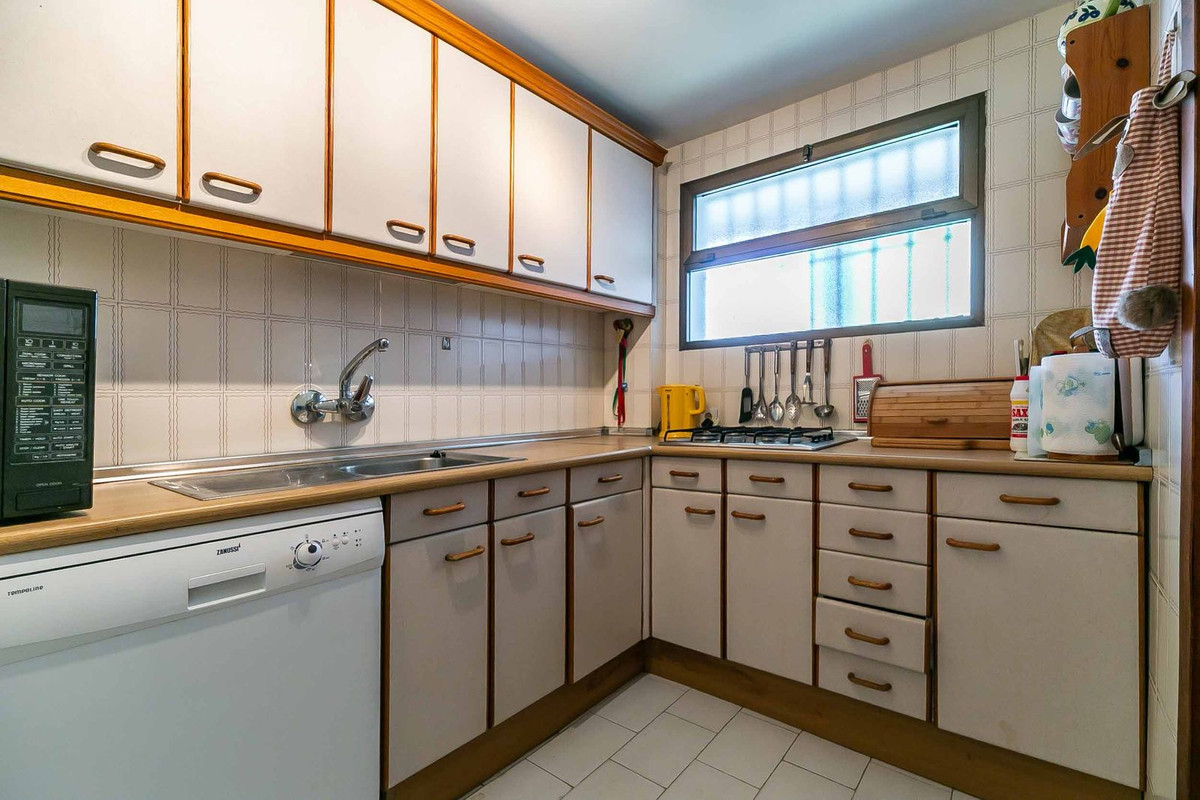 50b5307525b31c3d9065bc3355df5f3f - 5