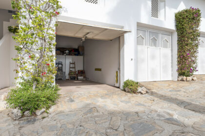 518cee1860febc10e59dcebbb7000dcc - 30