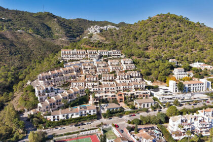 51c68d176c707a1d631b3f6f205c1ed1 - 1