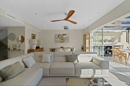 51c68d176c707a1d631b3f6f205c1ed1 - 11