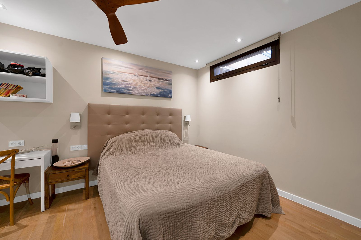 51c68d176c707a1d631b3f6f205c1ed1 - 40