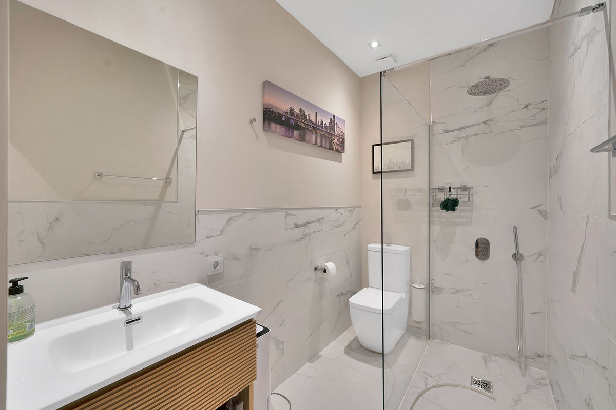 51c68d176c707a1d631b3f6f205c1ed1 - 44