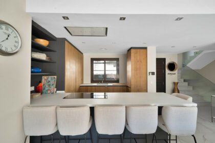 51c68d176c707a1d631b3f6f205c1ed1 - 9