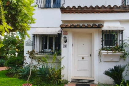 51c99fd9383e9ff582902557b4866832 - 15