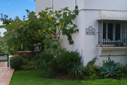 51c99fd9383e9ff582902557b4866832 - 16