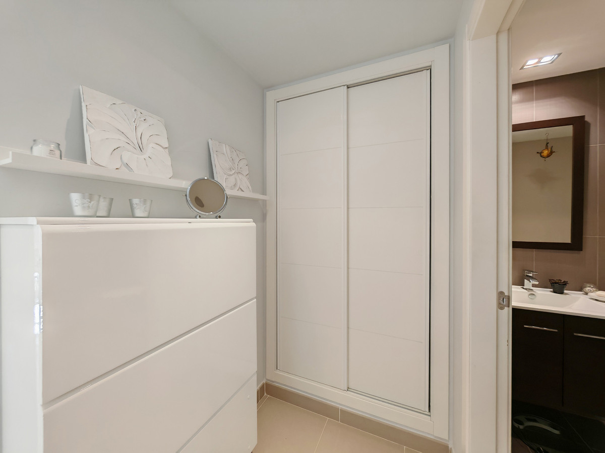 51cade4bb9a30d9c0aaf18b8c943f467 - 11