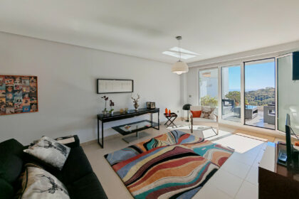 51cade4bb9a30d9c0aaf18b8c943f467 - 2