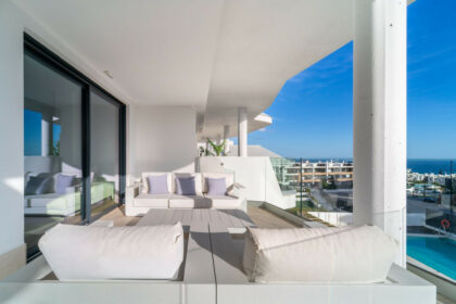 523bdcff7d0de5289d46e419ab8f460e - 13