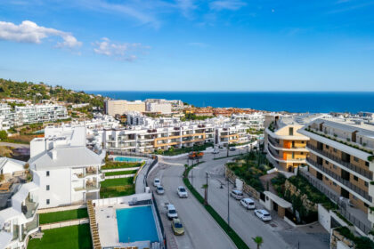 523bdcff7d0de5289d46e419ab8f460e - 29