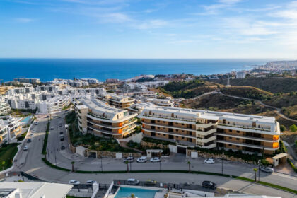 523bdcff7d0de5289d46e419ab8f460e - 31