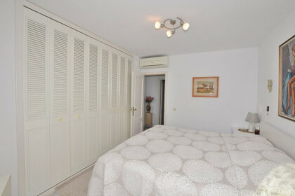 528f0b1d80414ed6c6be7653dd4b9f54 - 17