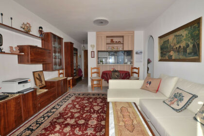 528f0b1d80414ed6c6be7653dd4b9f54 - 25