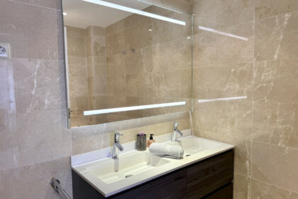 52edc9c0fa4f179386b17aed3c965994 - 23