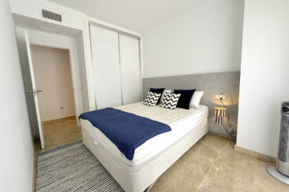 52edc9c0fa4f179386b17aed3c965994 - 25