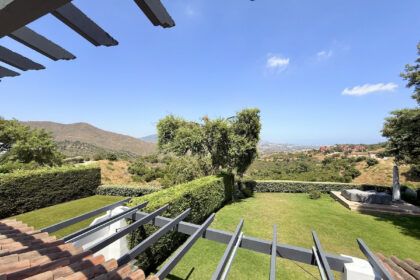 52edc9c0fa4f179386b17aed3c965994 - 29