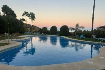 536d4a2fdf6ec9b84b10c20d9a896c31 - 23