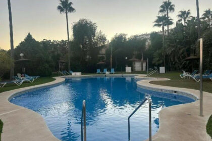 536d4a2fdf6ec9b84b10c20d9a896c31 - 25