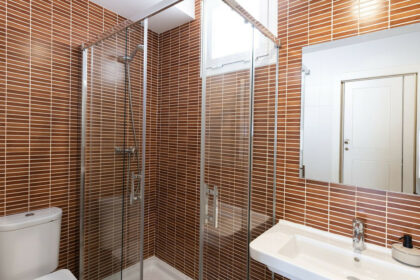 538a4d48ca0173cc031b2d81481e8065 - 20