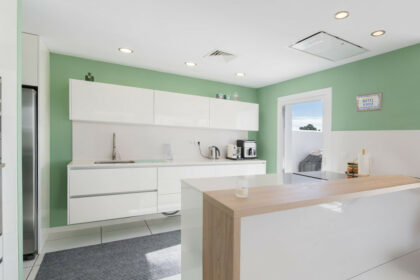 538a4d48ca0173cc031b2d81481e8065 - 7