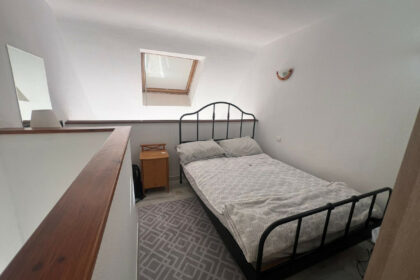 53a8daae07ae9c9db0058b22c8677e5a - 12