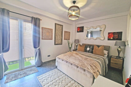 53b6a94c1b66a2a72204f22445023909 - 18