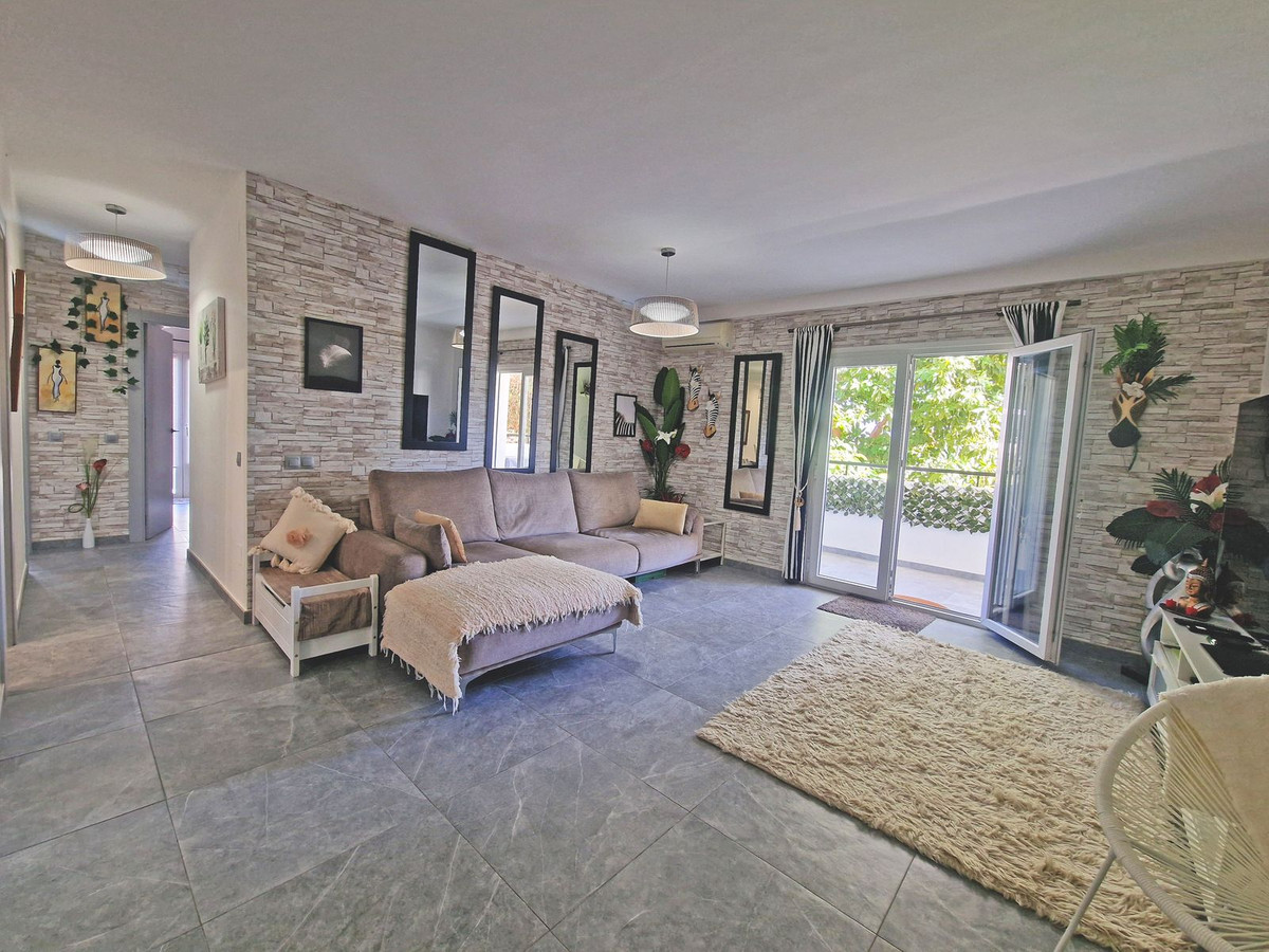 53b6a94c1b66a2a72204f22445023909 - 7