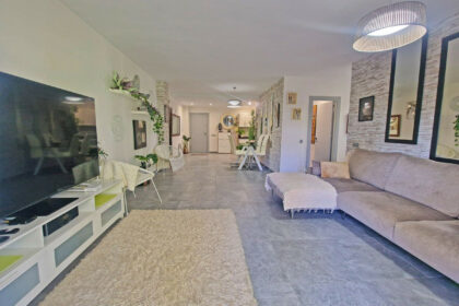 53b6a94c1b66a2a72204f22445023909 - 8