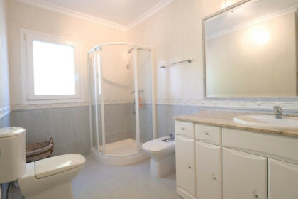 5477ad3f291db9c5794c2bf926bc0a5d - 12