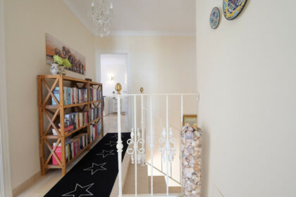 5477ad3f291db9c5794c2bf926bc0a5d - 16