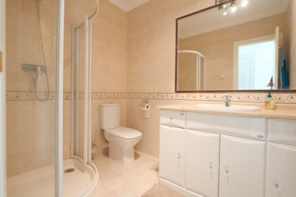 5477ad3f291db9c5794c2bf926bc0a5d - 18