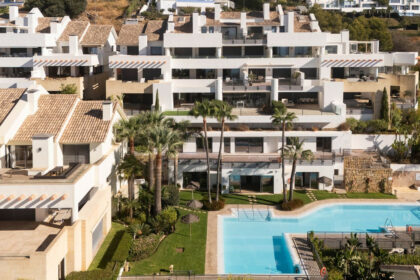 557c2234183a16f13d66288ea2604d26 - 52