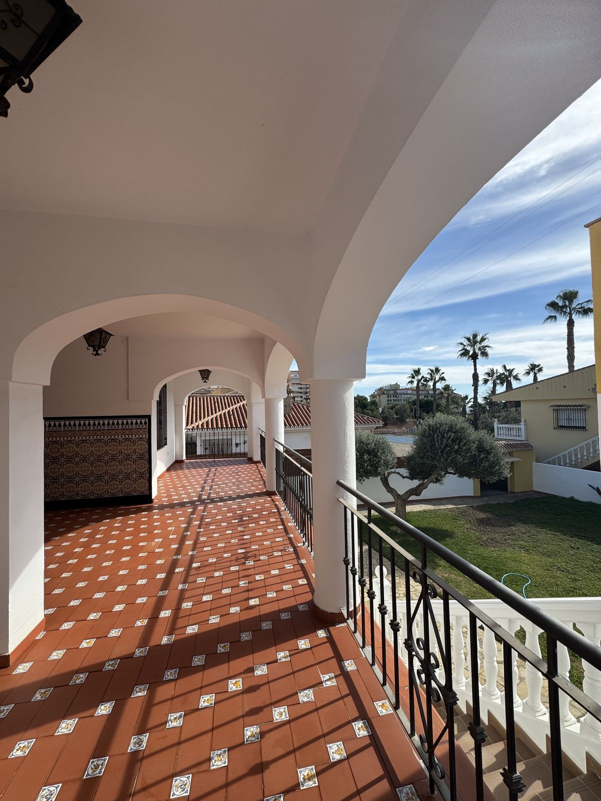 5594df92aace58b1661a5501419e699b - 11