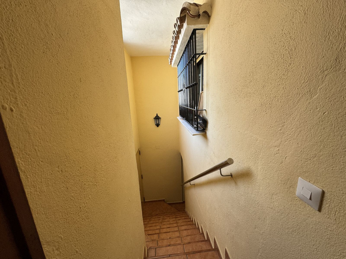 5594df92aace58b1661a5501419e699b - 19