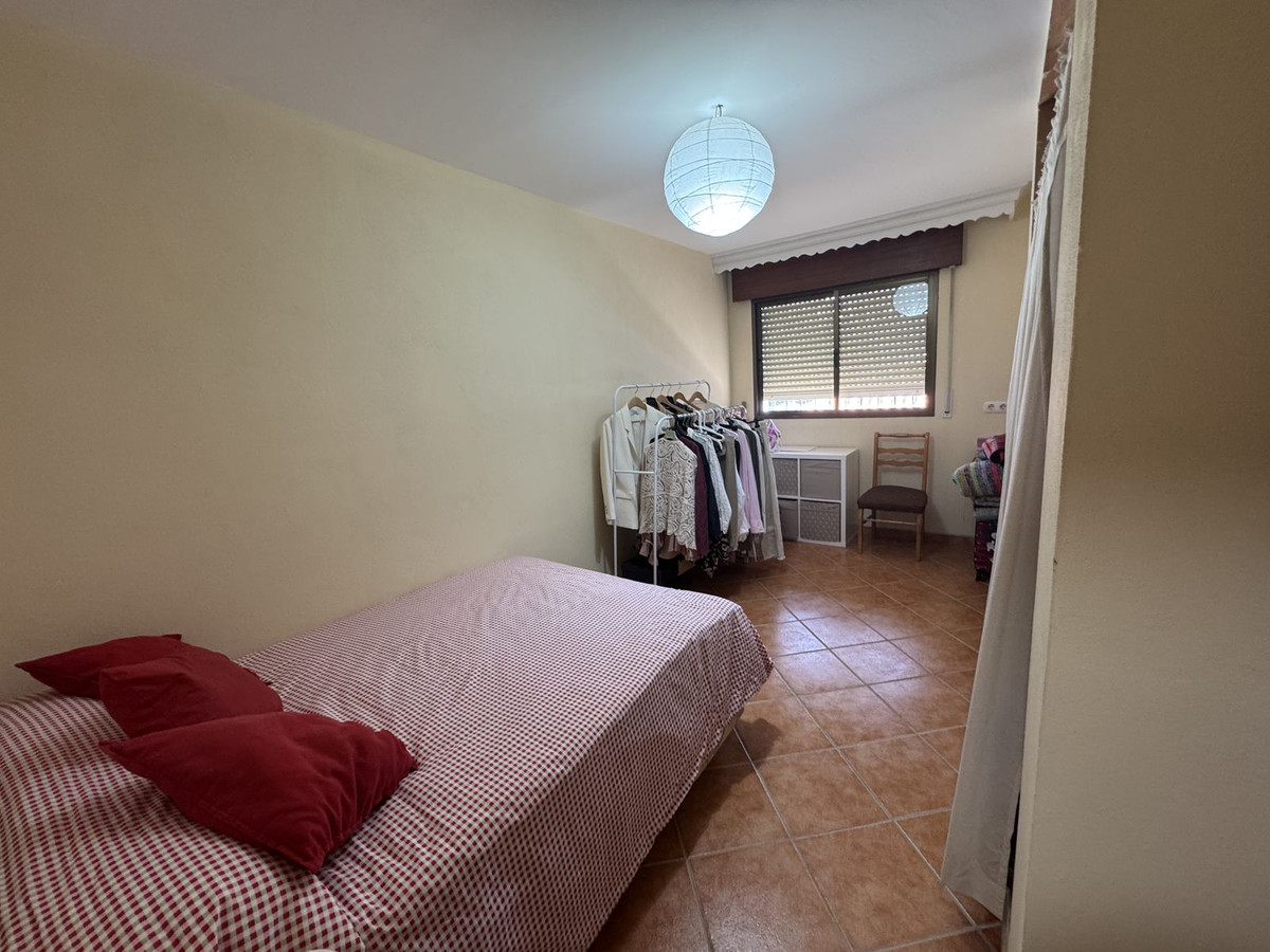 5594df92aace58b1661a5501419e699b - 21