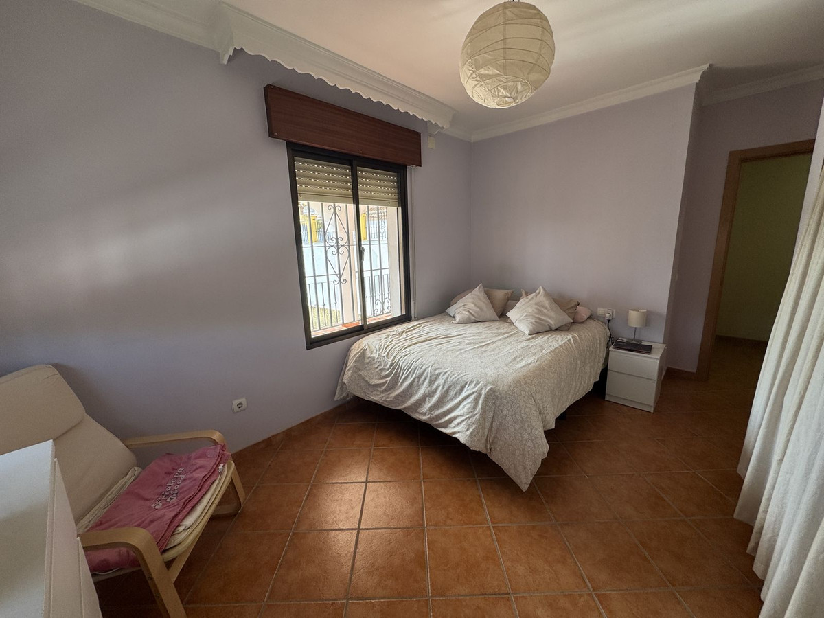 5594df92aace58b1661a5501419e699b - 22