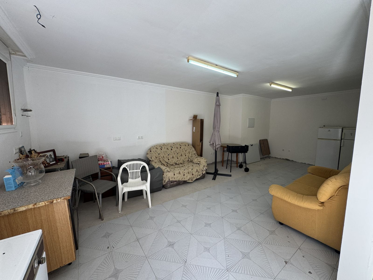 5594df92aace58b1661a5501419e699b - 25