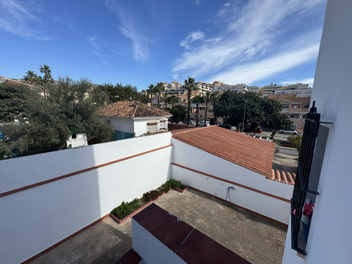 5594df92aace58b1661a5501419e699b - 28