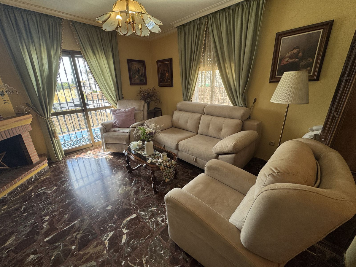 5594df92aace58b1661a5501419e699b - 3