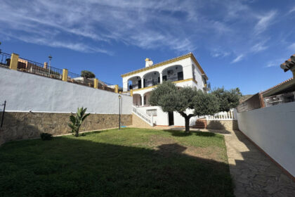 5594df92aace58b1661a5501419e699b - 32