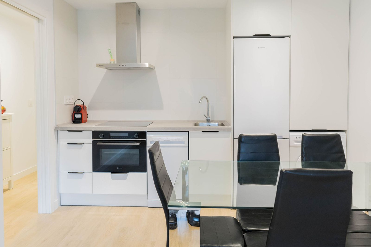 55f60ffc7201a2e1281964af2b66a692 - 1