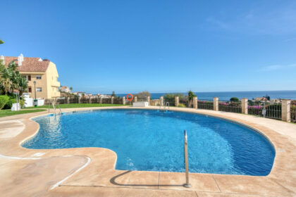 562c0030bc4872a14a7d8acc00715a63 - 13