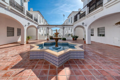 562c0030bc4872a14a7d8acc00715a63 - 25