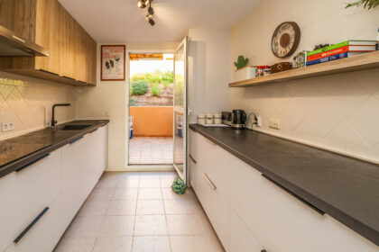 566b2988cf47405e0c8ede509ffed354 - 3