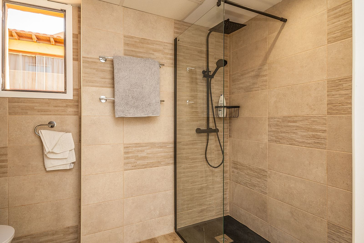 566b2988cf47405e0c8ede509ffed354 - 9