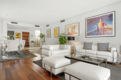 56b49f05e45af3ccbbea42f1c085aa98 - 10